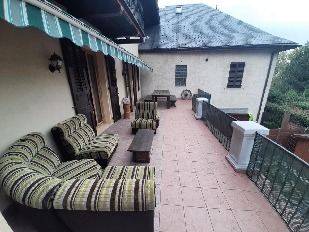 8 Personnes, Spacieux Tout-Confort A Albertville Exterior foto